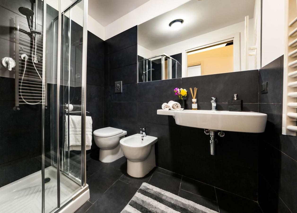 Corso Vittorio Giuliano Family Apartment Palermo Luaran gambar
